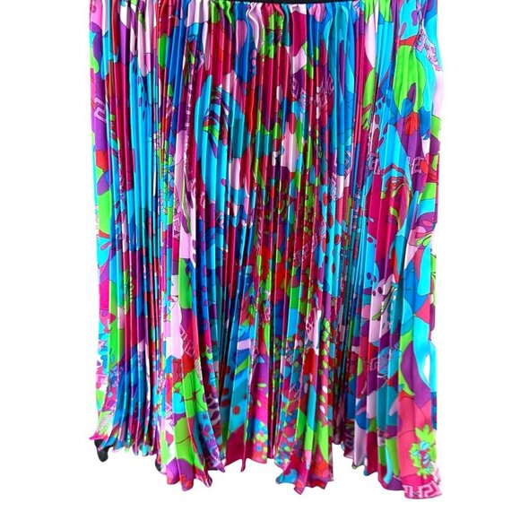 Versace Girls Pleated Skirt, Flowers Greca Twill, Size 5A - Picture 3 of 11